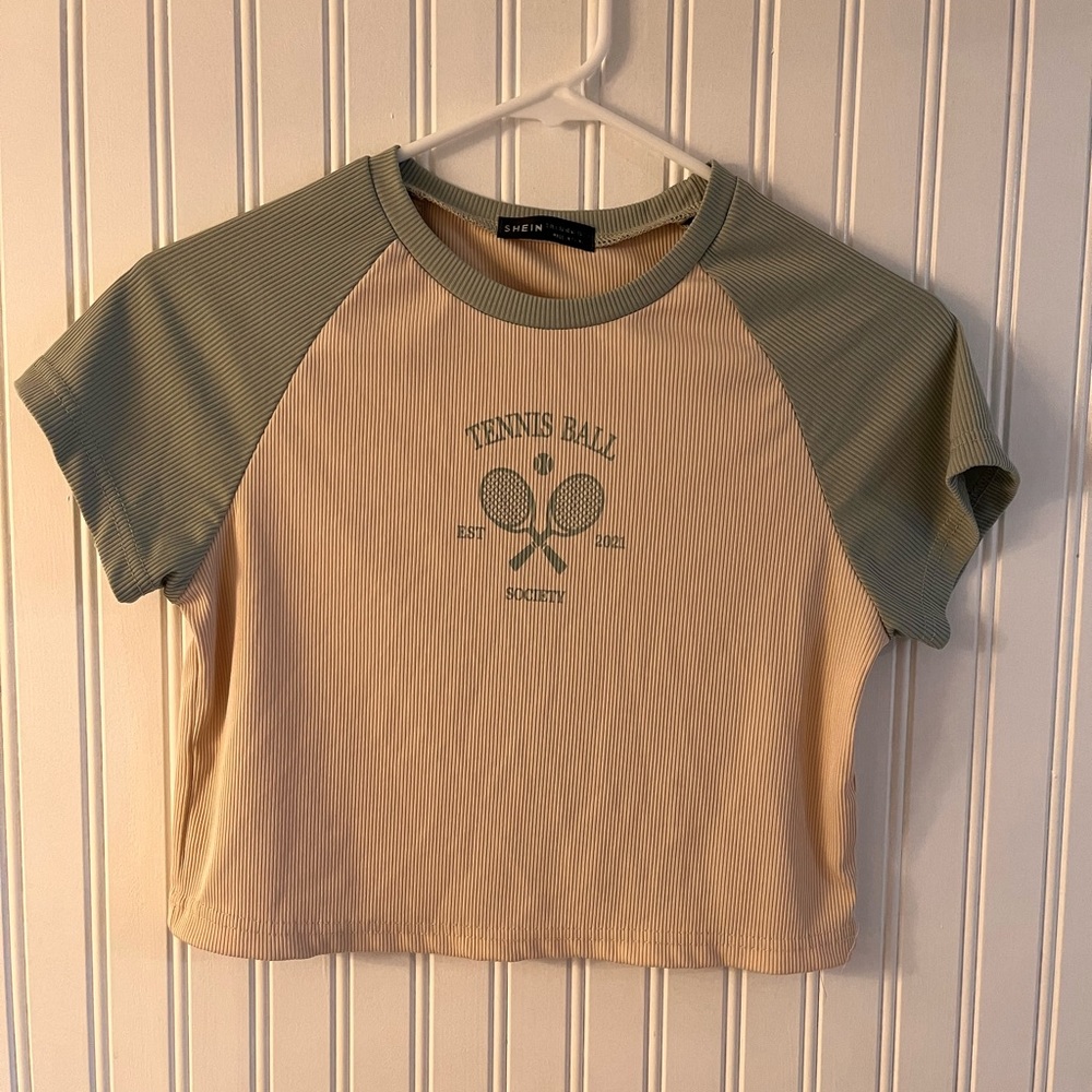 Cropped baby t